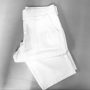 Talbots sz L Stark White Lounge Capri Pants